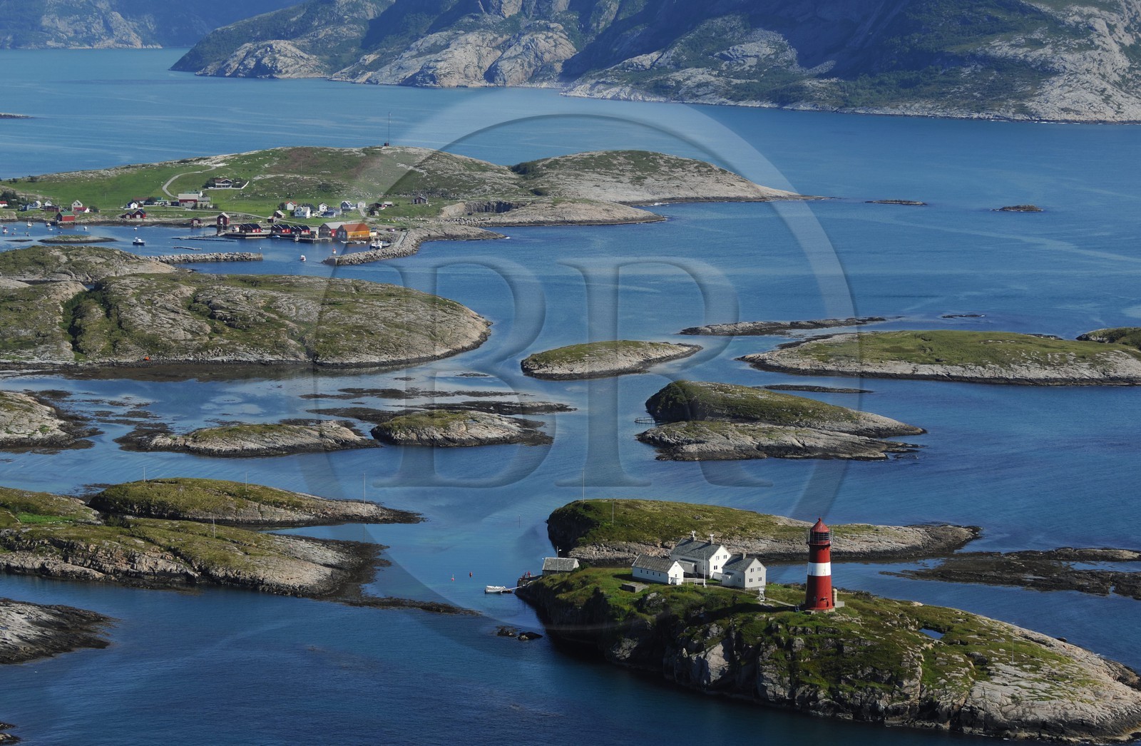 Norway, Sor-Trondelag, Saetervika lighthouse (aerial view)