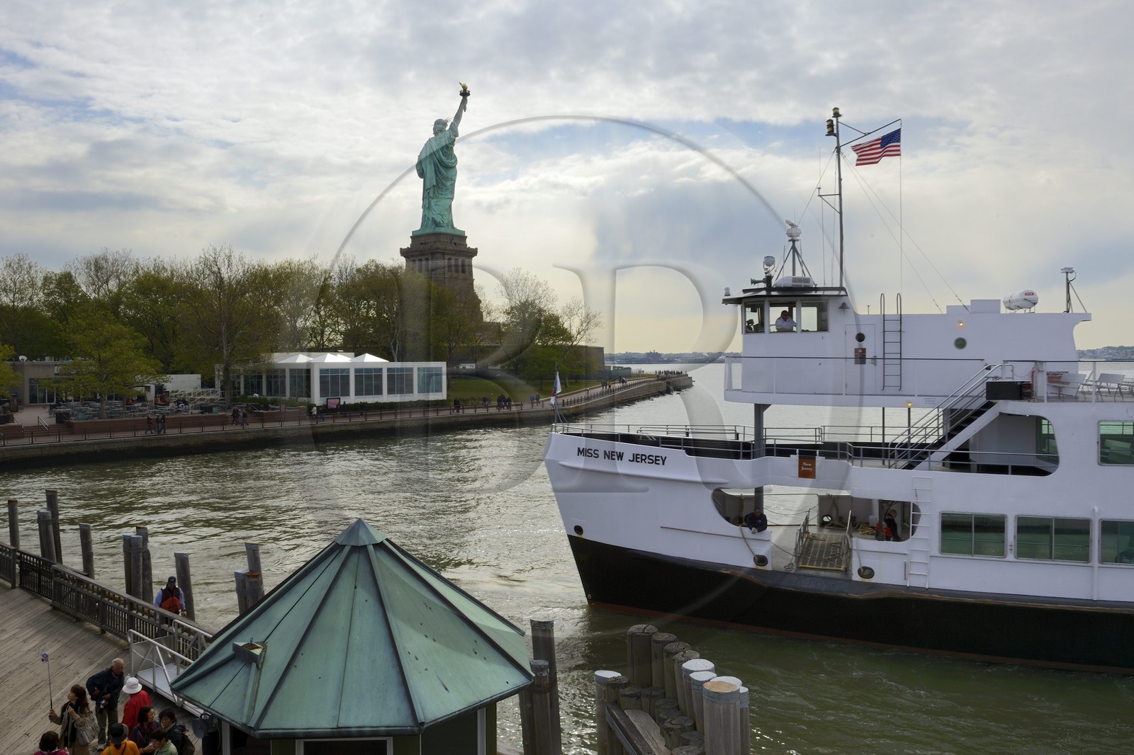 Etats-Unis, New York, Liberty Island, statue de la Liberté, classée Patrinoine Mondial de l'UNESCO, ferry