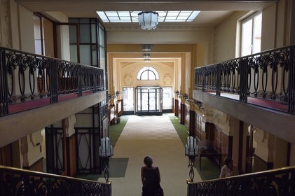 France, Allier (03), Vichy, ancien Hotel France et Pasteur sur l'avenue Aristide Briand, le hall d'entrée de style art Déco