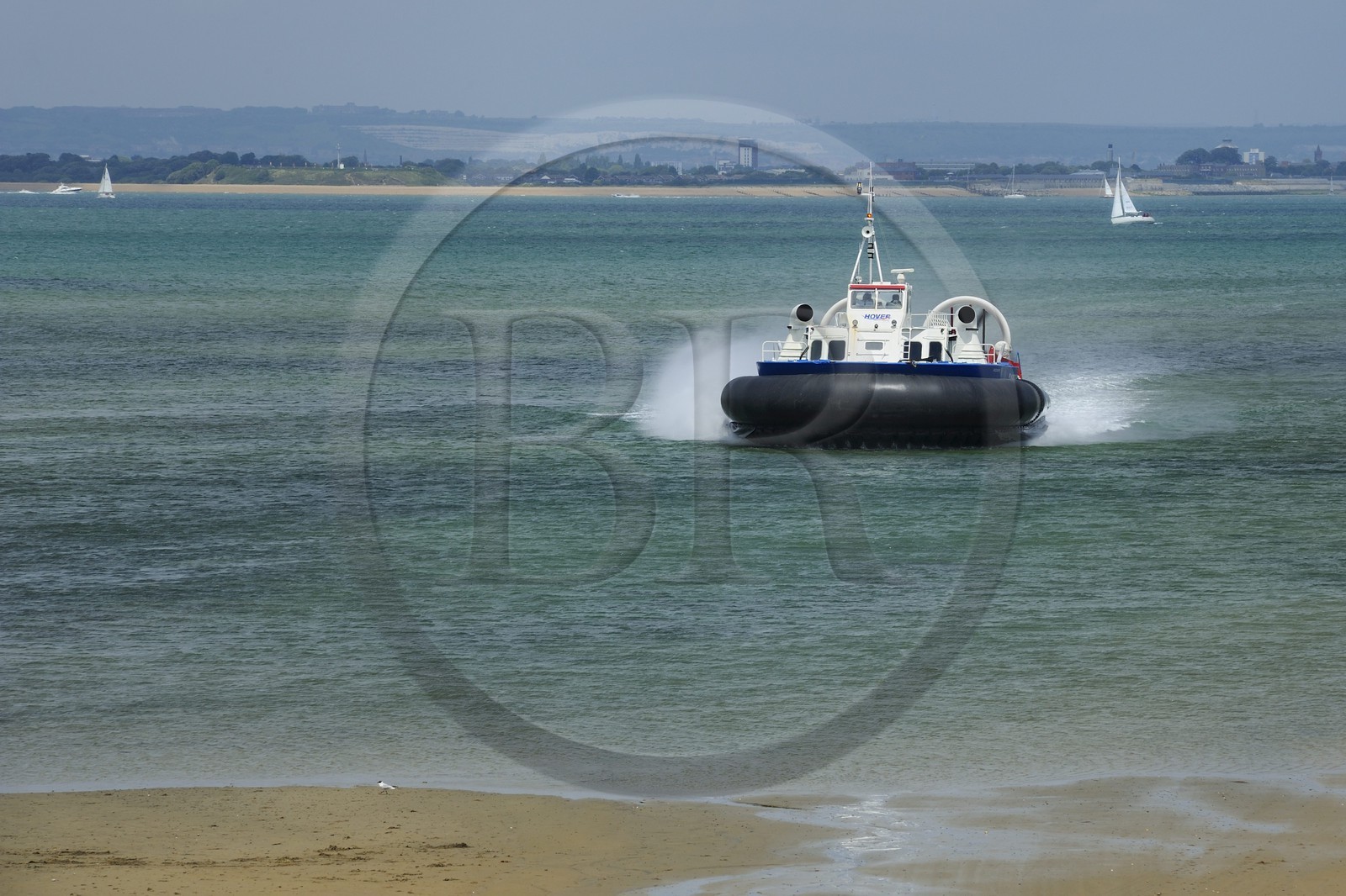 Royaume-Uni, Angleterre, Hampshire, Ile de Wight, Ryde, ferries de Southsea Portsmouth à Ryde avec l'aéroglisseur de Hover Travel