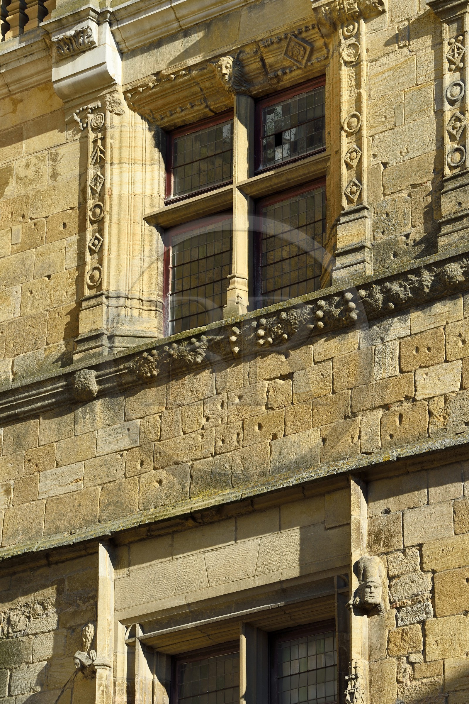France, Dordogne (24), Périgord Noir, vallée de la Dordogne, Sarlat-la-Canéda,  vieil hotel particulier jouxtant la Cathédrale Saint-Sacerdos