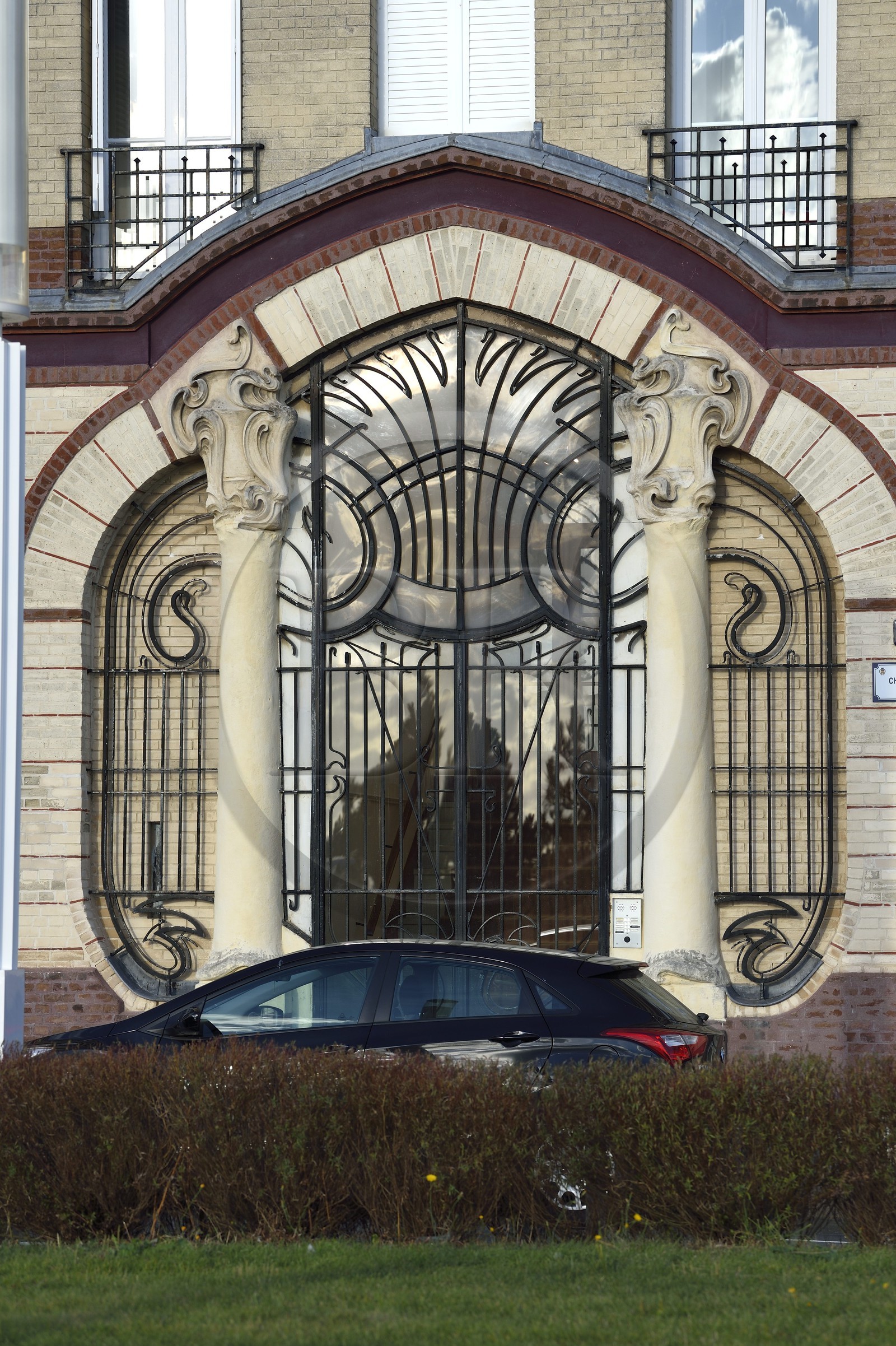 France, Seine-Maritime (76), Le Havre, détail de la facade Art Nouveau de la Maison Braque (1904) de l'architecte William Cargill au 42 rue Champlain
