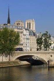 France, Paris (75), les rives de la Seine classées Patrimoine Mondial de l'UNESCO, île Saint Louis, le pont Louis-Philippe
