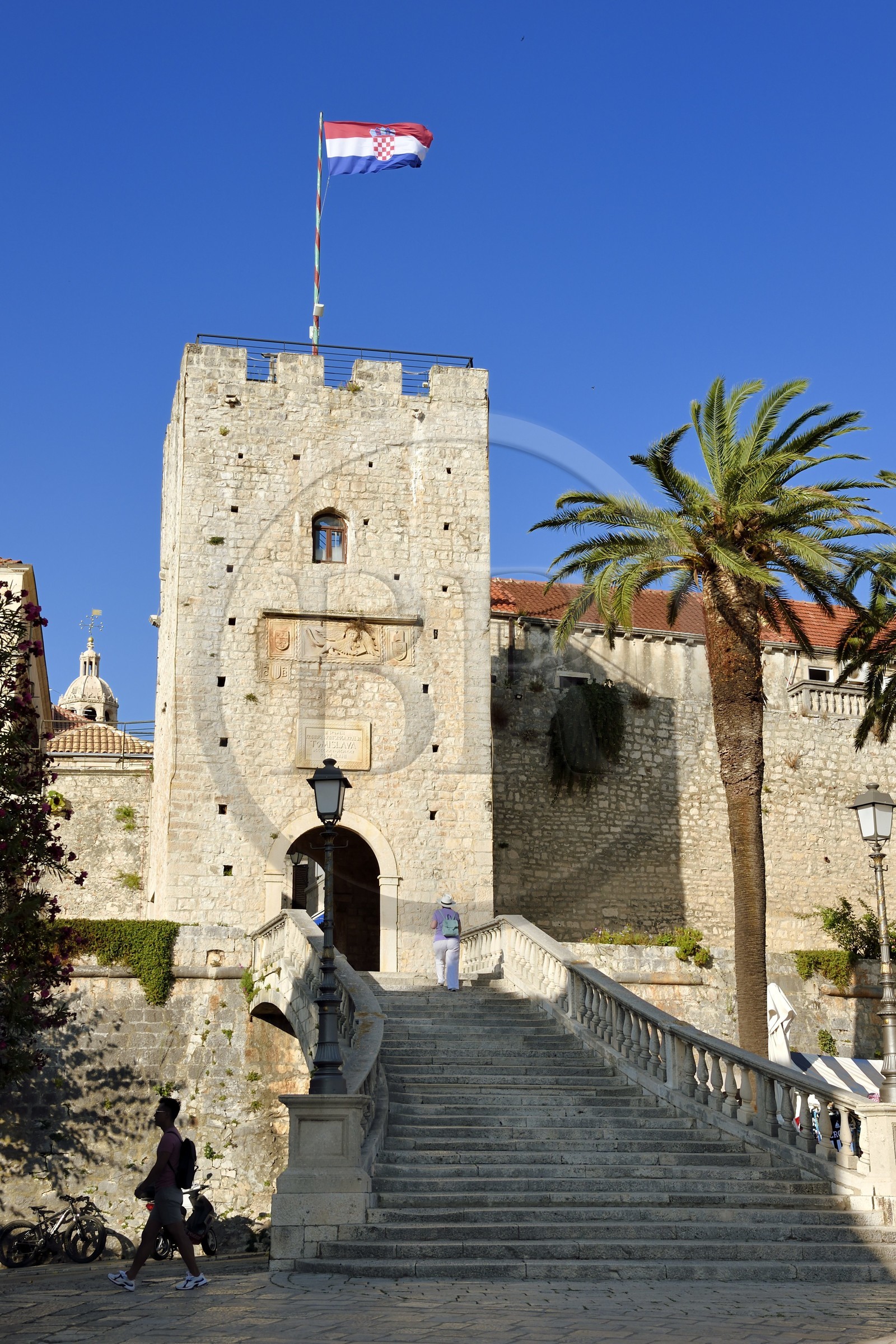 Croatia, Dalmatia, Korcula Island, Korcula Town, the Revelin or southern gate tower at the entrance to the old town