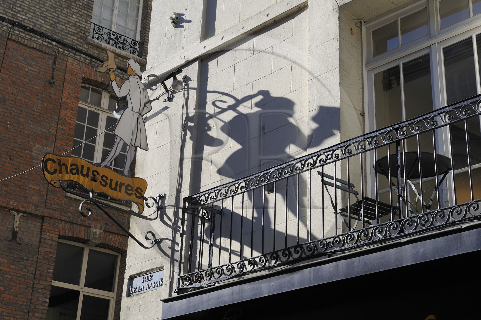 France, Seine-Maritime (76), Dieppe, Grande Rue, enseigne de magasin de chaussure