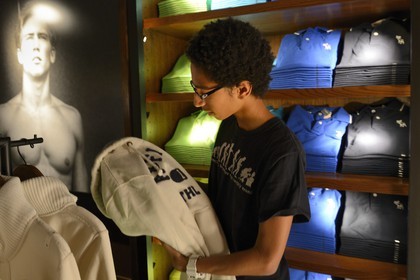 Etats-Unis, New York, Manhattan, la boutique Abercrombie & Fitch sur la 5ème Avenue