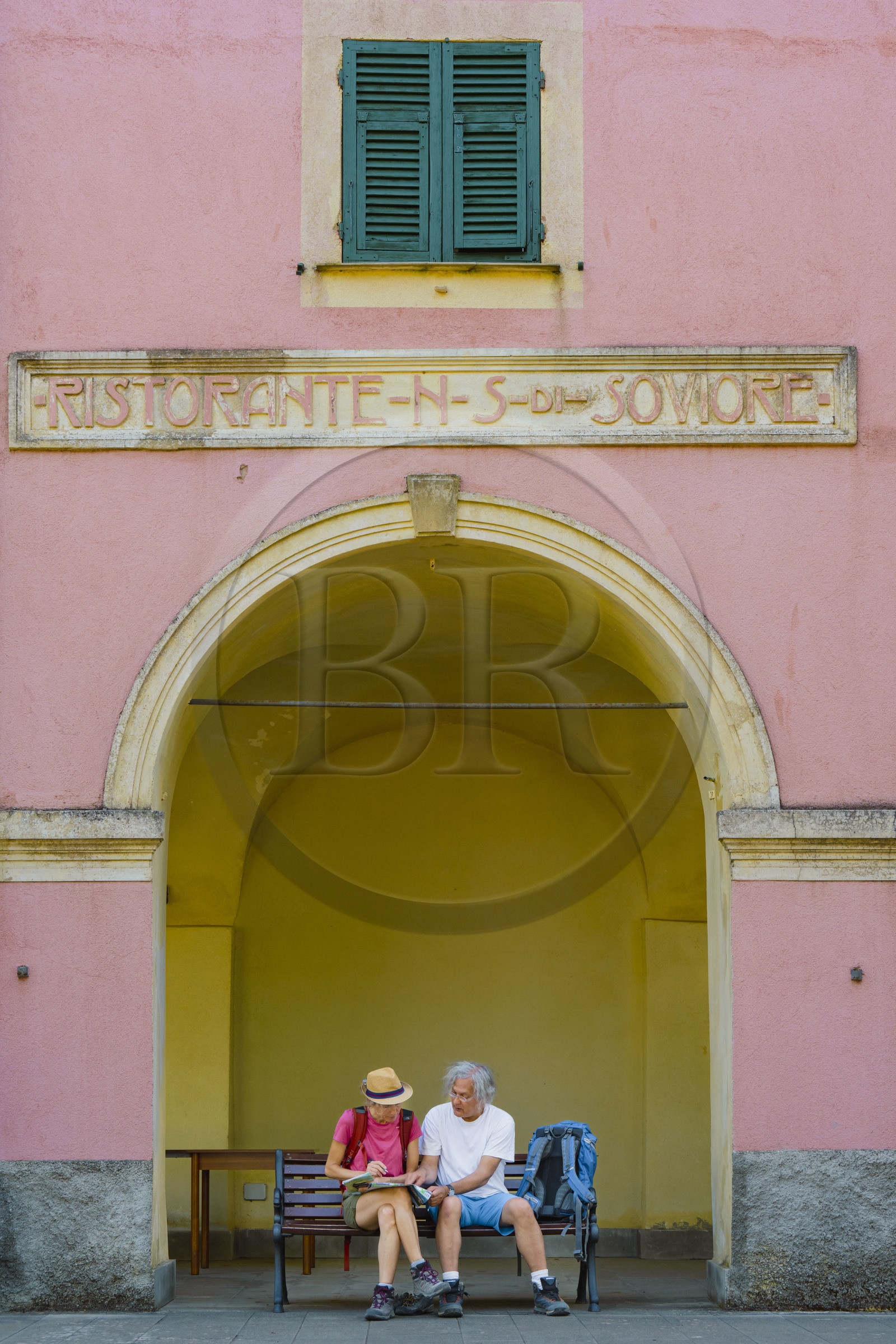 Italie, Ligurie, Cinque Terre, parc national des Cinque Terre classé Patrimoine Mondial de l'UNESCO, village de Monterosso al Mare, le sanctuaire de Nostra Signora de Soviore