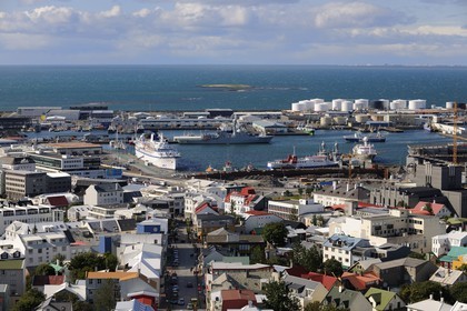 Iceland, Reykjavik, the Skolavordustigur street in the old town which leads to the port