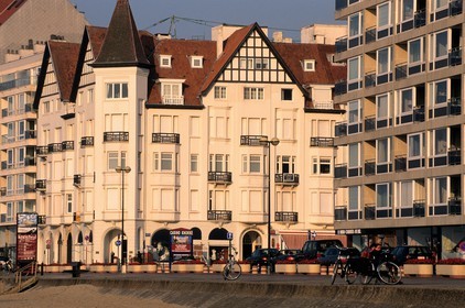 Belgium, West Flanders, the sea front of Knokke-le-Zoute