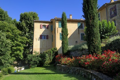France, Var (83), Provence Verte, Bras, vers Saint-Maximin-la-Sainte-Baume, la maison d'hôtes Le Peyrourier, une campagne en Provence