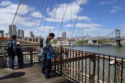 Etats-Unis, New York, Manhattan, le pont de Brooklyn