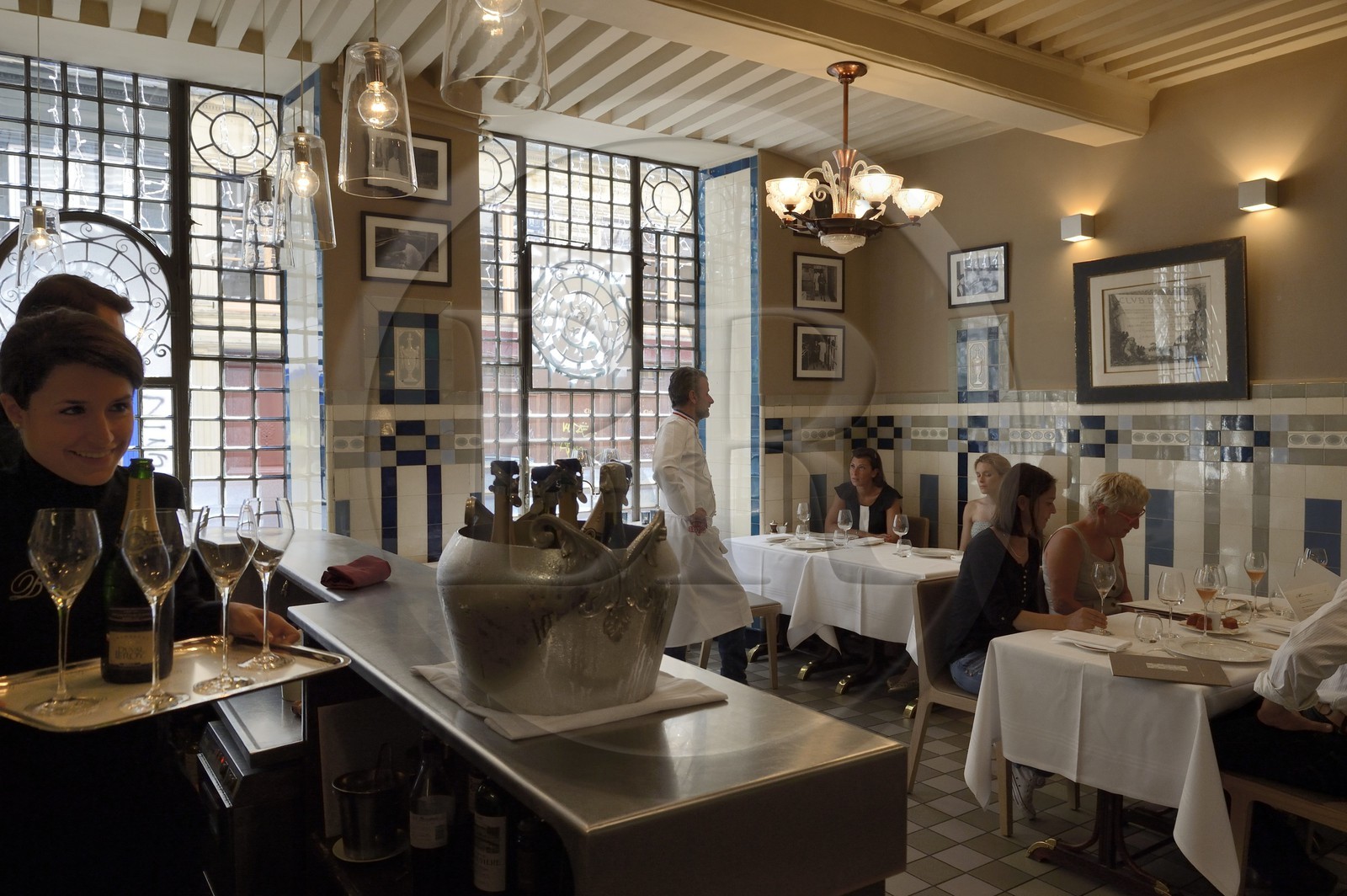 France, Rhône (69), Lyon, restaurant de la Mère Brazier fondé en 1921 par Eugénie Brazier, Mathieu Viannay Chef doublement étoilé au guide Michelin