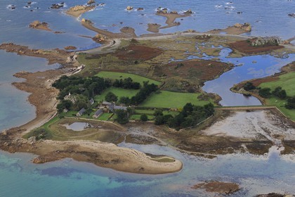 France, Cotes-d'Armor, Cote d'Ajoncs, Penvenan,  Saint Gildas Island (aerial view)