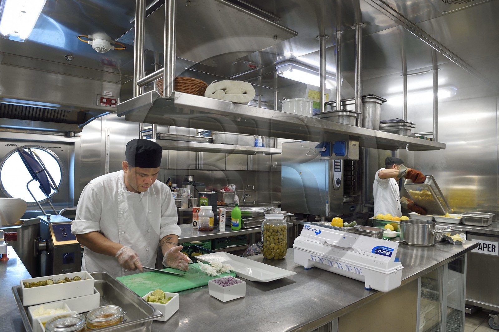 Groenland, cote ouest, bateau de croisière MS Fram de la compagnie Hurtigruten, les cuisines