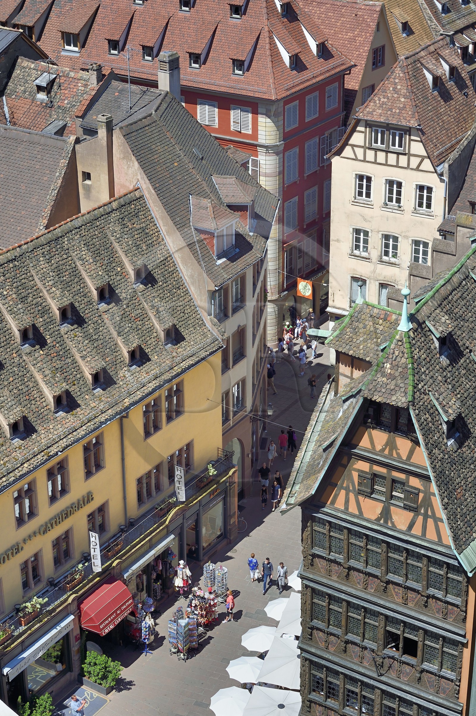 France, Bas-Rhin (67), Strasbourg, vieille ville classée au Patrimoine Mondial de l'UNESCO, la Maison Kammerzell au pied de la cathédrale Notre-Dame