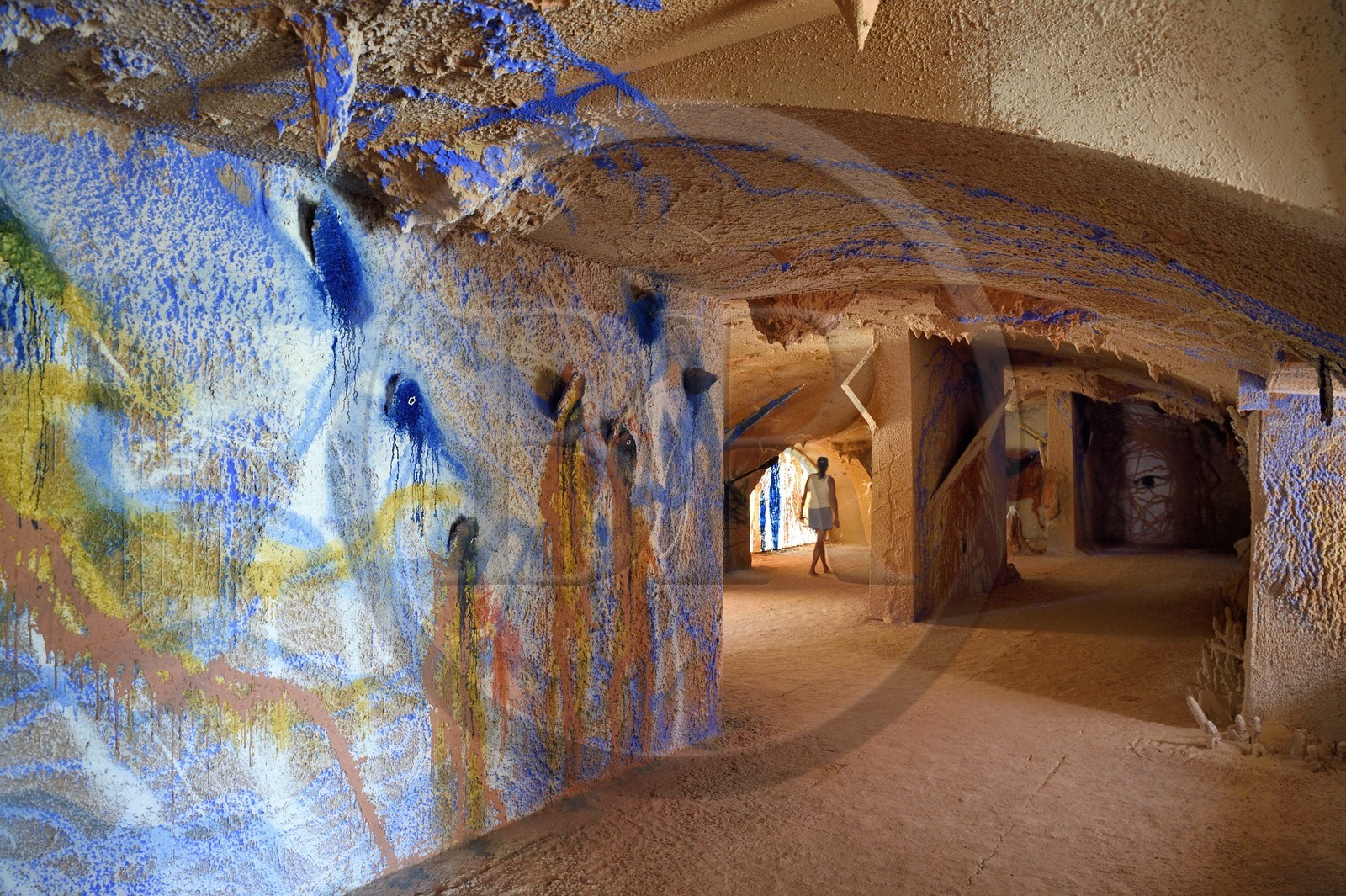 France, Var (83), Iles d'Hyères, parc national de Port Cros, Ile de Porquerolles, la Fondation Carmignac, l'exposition Ressac oeuvre de Miquel Barcelo métamorphose toute la galerie voutée de la Villa