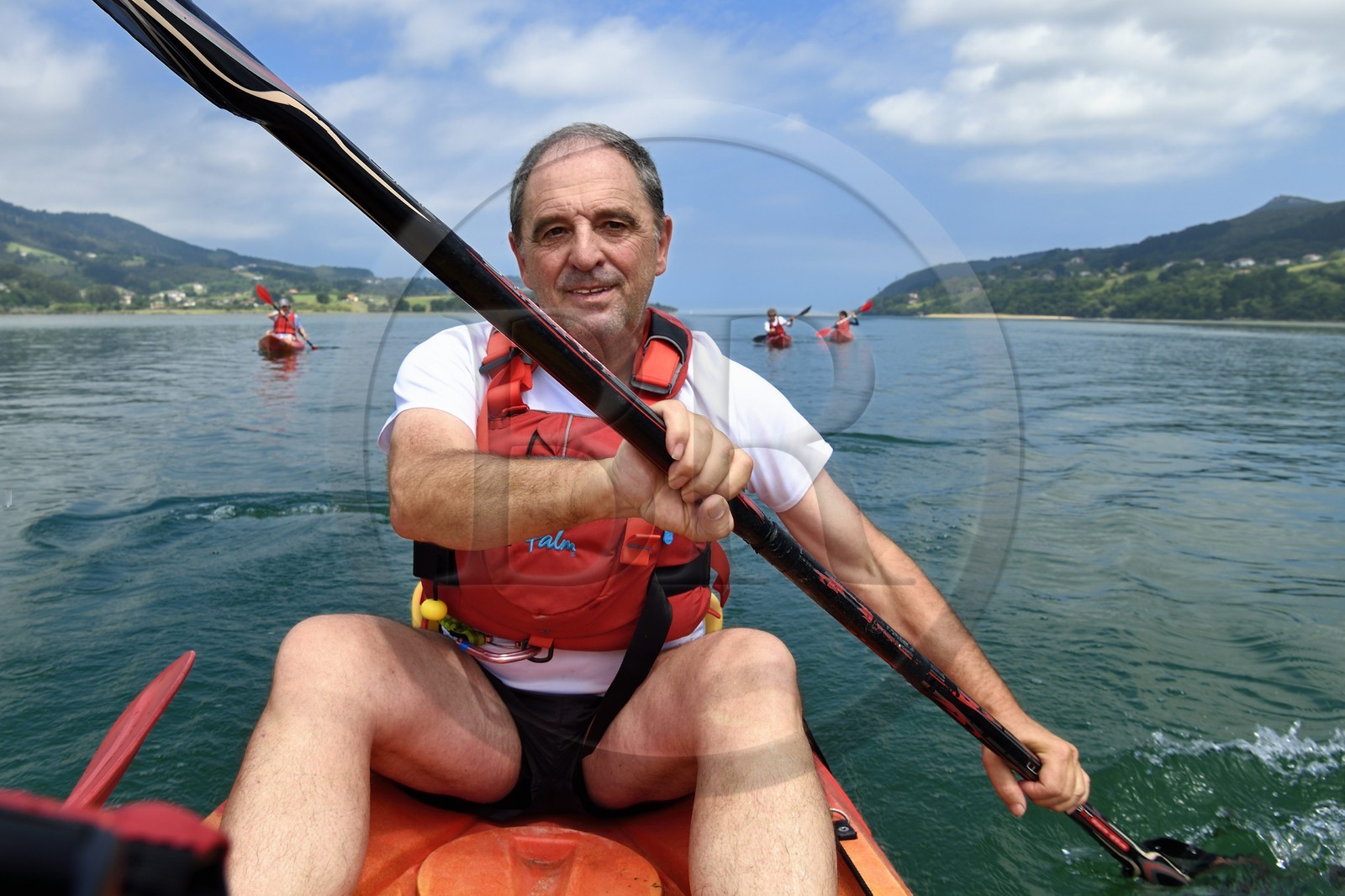 Spain, Basque Country, Biscay Province, Gernika-Lumo region, Urdaibai estuary Biosphere Reserve, kayaking on the estuary of the Oka River