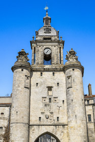France, Charente-Maritime (17), La Rochelle, la porte de la Grosse Horloge