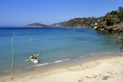 France, Var, Le Rayol Canadel sur Mer, Domaine du Rayol, Jardin des Mediterranees, Conservatoire du Littoral Estate compulsory mention, the beach starting point of the marine path