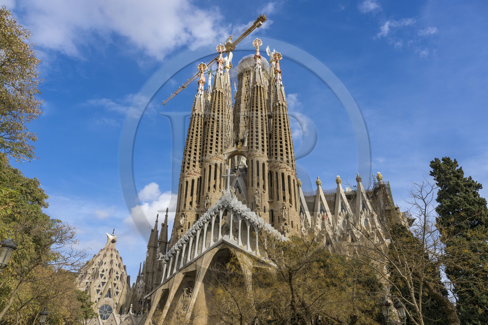 Espagne, Catalogne, Barcelone, quartier de l'Eixample, basilique de la Sagrada Familia de l'architecte du modernisme catalan Antoni Gaudi classée Patrimoine Mondial de l'UNESCO, la façade de la passion