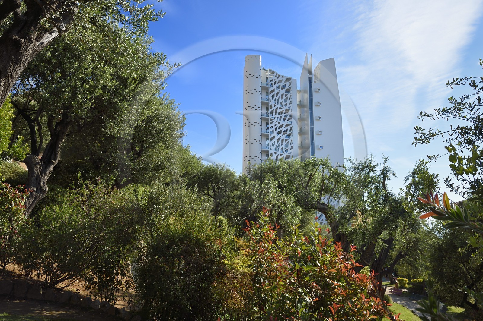 Principality of Monaco, Monaco, La Condamine district, Princesse Antoinette park and the Simona building designed by architect Jean-Pierre Lott