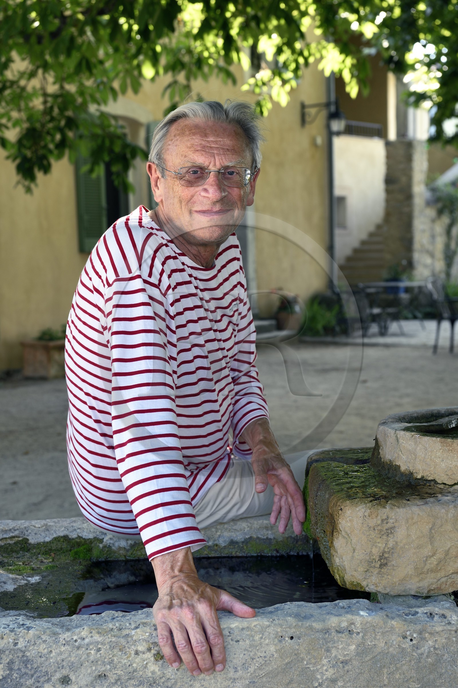 France, Var (83), Provence Verte, Bras, vers Saint-Maximin-la-Sainte-Baume, la maison d'hotes Le Peyrourier - une campagne en Provence, Claude Fussler