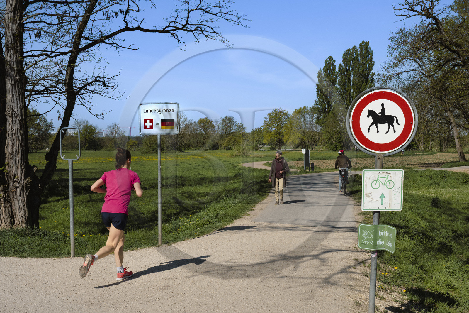 Suisse, Bâle, Neuer Teich Bach, la frontière entre Suisse et Allemagne