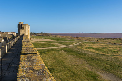 France, Gard, Aigues Mortes, South towers and ramparts