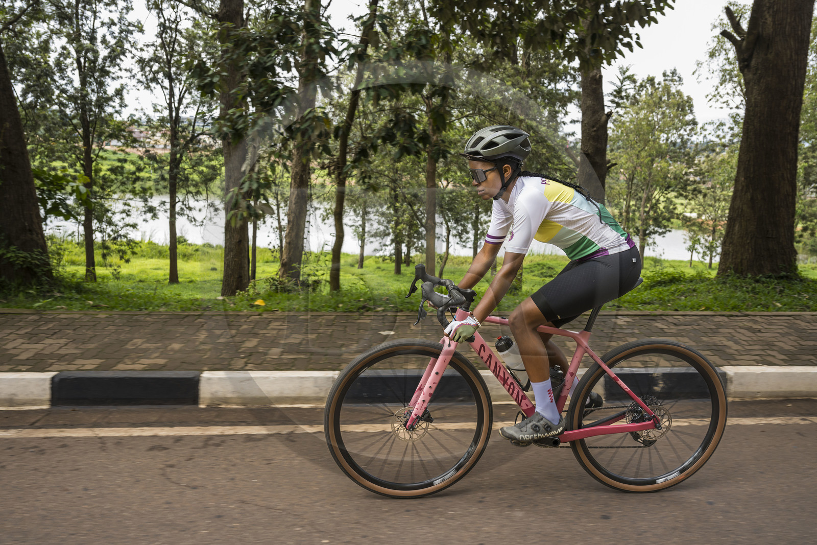 Rwanda, Kigali, la cycliste professionnelle rwandaise Violetta Neza