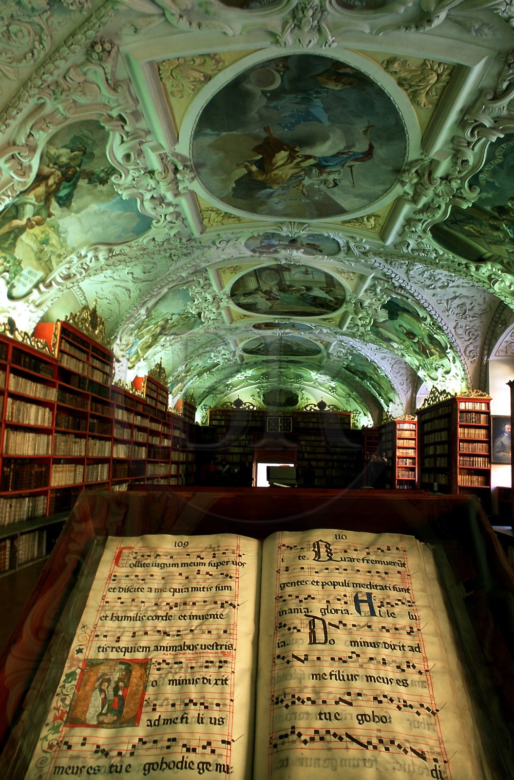 Czech Republic, Prague, Hradcany, Strahov monastery (Premontres), theological library (1679)