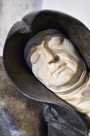 France, Meurthe-et-Moselle (54), Nancy, le Palais Ducal (Palais des Ducs de Lorraine) et musée lorrain, église des Cordeliers, gisant de la Duchesse Philippe de Gueldre par le sculpteur Ligier Richier (XVIème siècle)