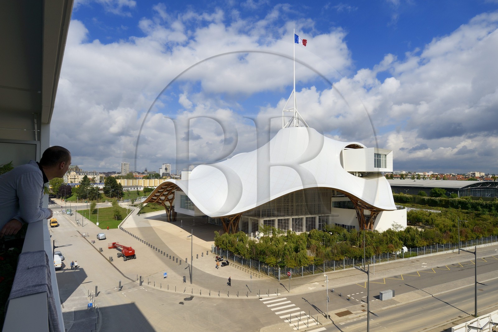 France, Moselle (57), Metz, quartier de l'Amphithéâtre, le Centre Pompidou-Metz, centre d'art conçus par les architectes Shigeru Ban et Jean de Gastines