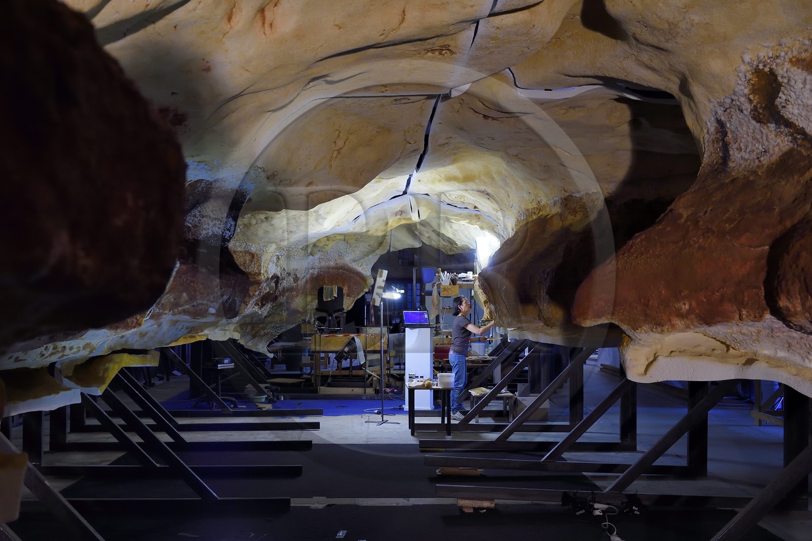France, Dordogne, Montignac, the Atelier des Fac-Similés du Périgord (Perigord's Facsimile Workshop AFSP) specialised in mineral reproduction of prehistoric painted walls using “stone veil” patented technique and in charge of the Lascaux cave’s walls faithfull reconstitution, reproductions of paintings, compulsory mention Atelier des Fac-Similés du Perigord