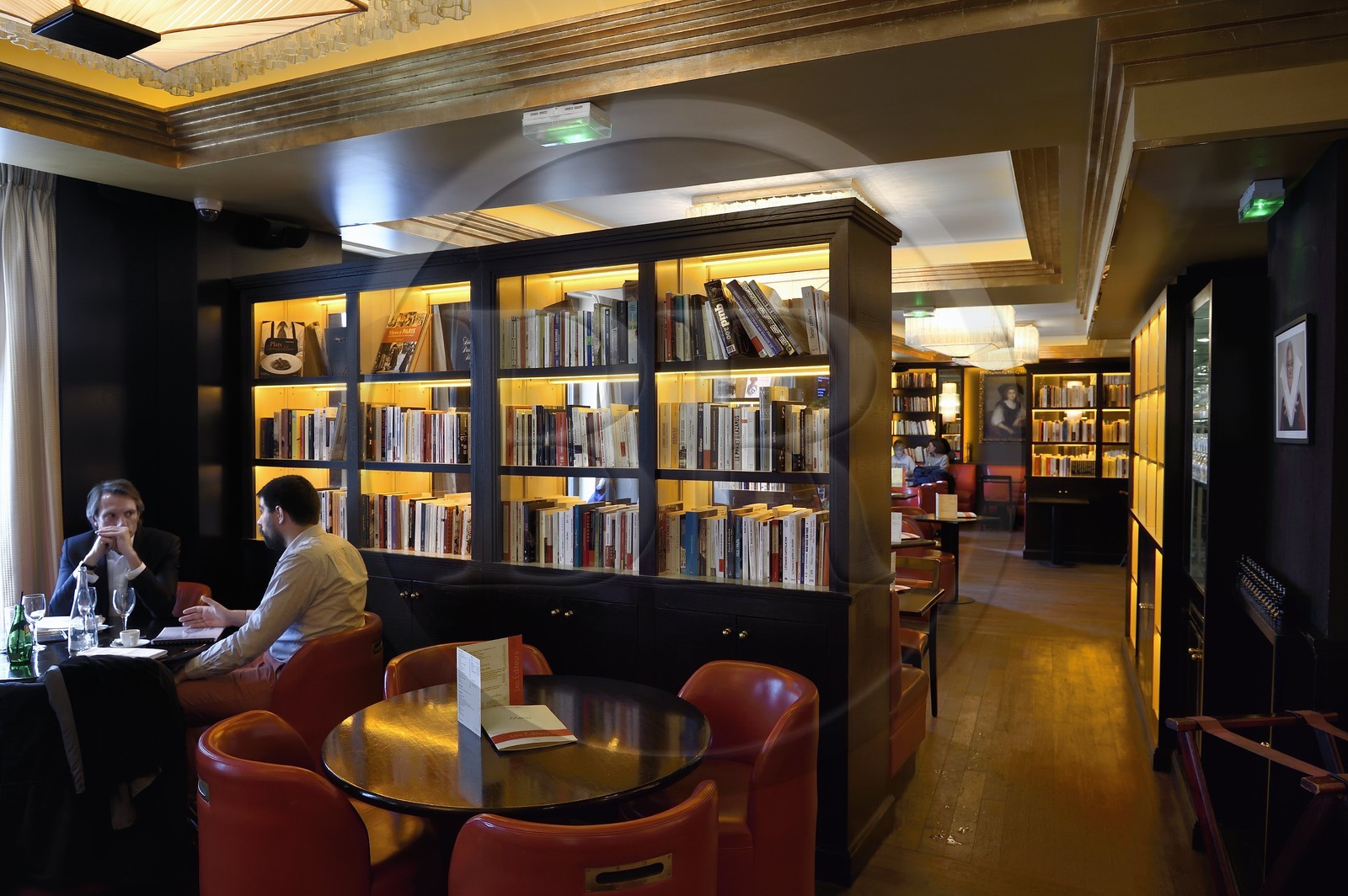 France, Paris (75), Carrefour de l'Odéon, Café les Editeurs
