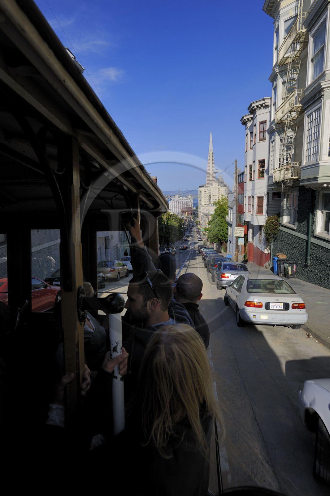 Etats-Unis, Californie, San Francisco, quartier de Russian Hill, cable car descendant Washington street