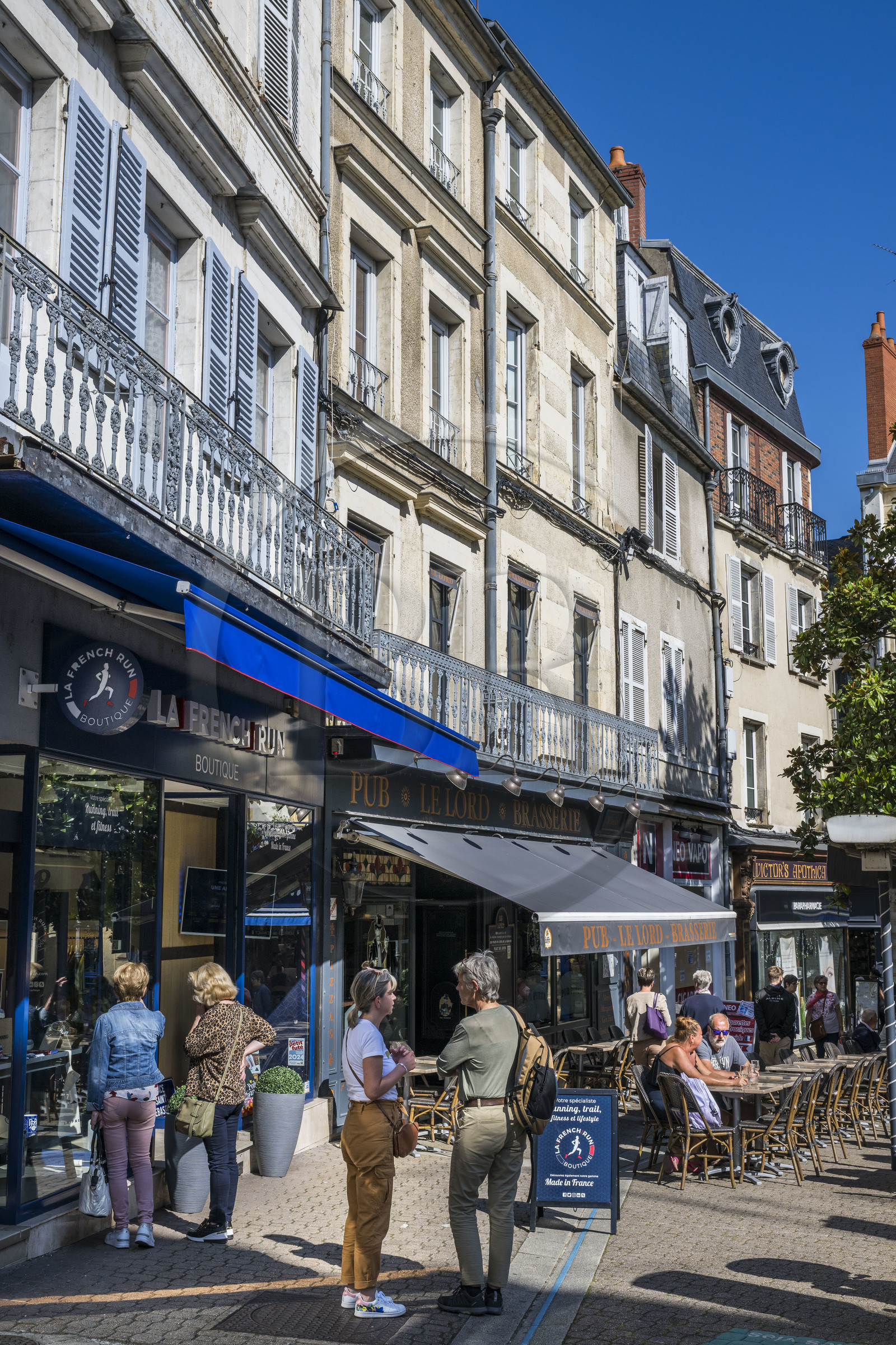 France, Nièvre, Nevers, Place Saint-Sébastien
