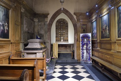 France, Bas-Rhin (67), Mont Saint-Odile, abbaye de Hohenbourg encore appelée couvent du Mont-Sainte-Odile, chapelle Sainte-Odile et tombeau de la sainte