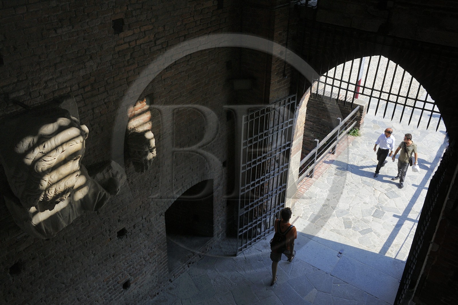 Italy, Lombardy, Milan, main entrance of the Castello Sforzesco (Sforza Castle)