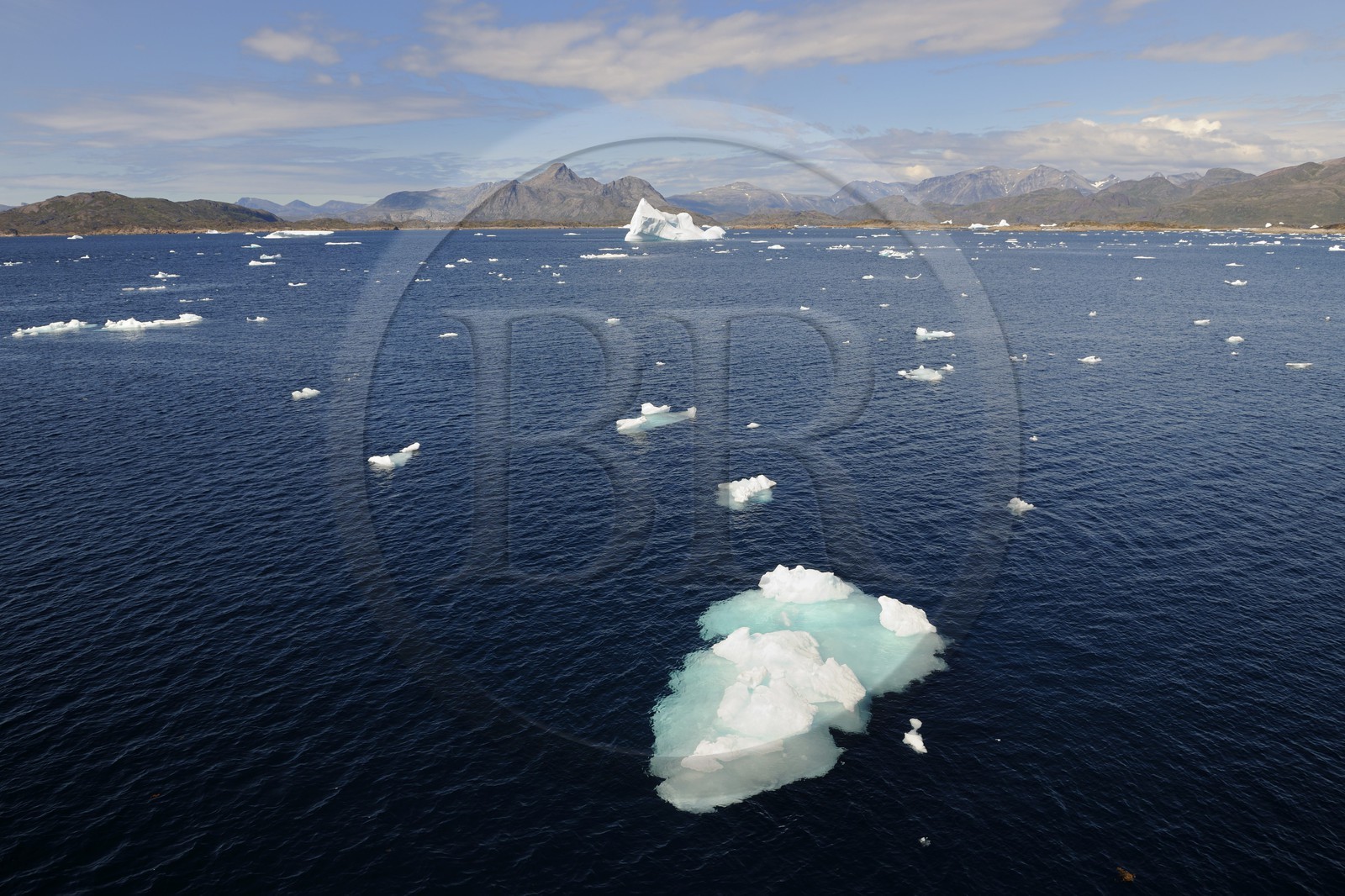 Groenland, région méridionale vers Nanortalik, icebergs