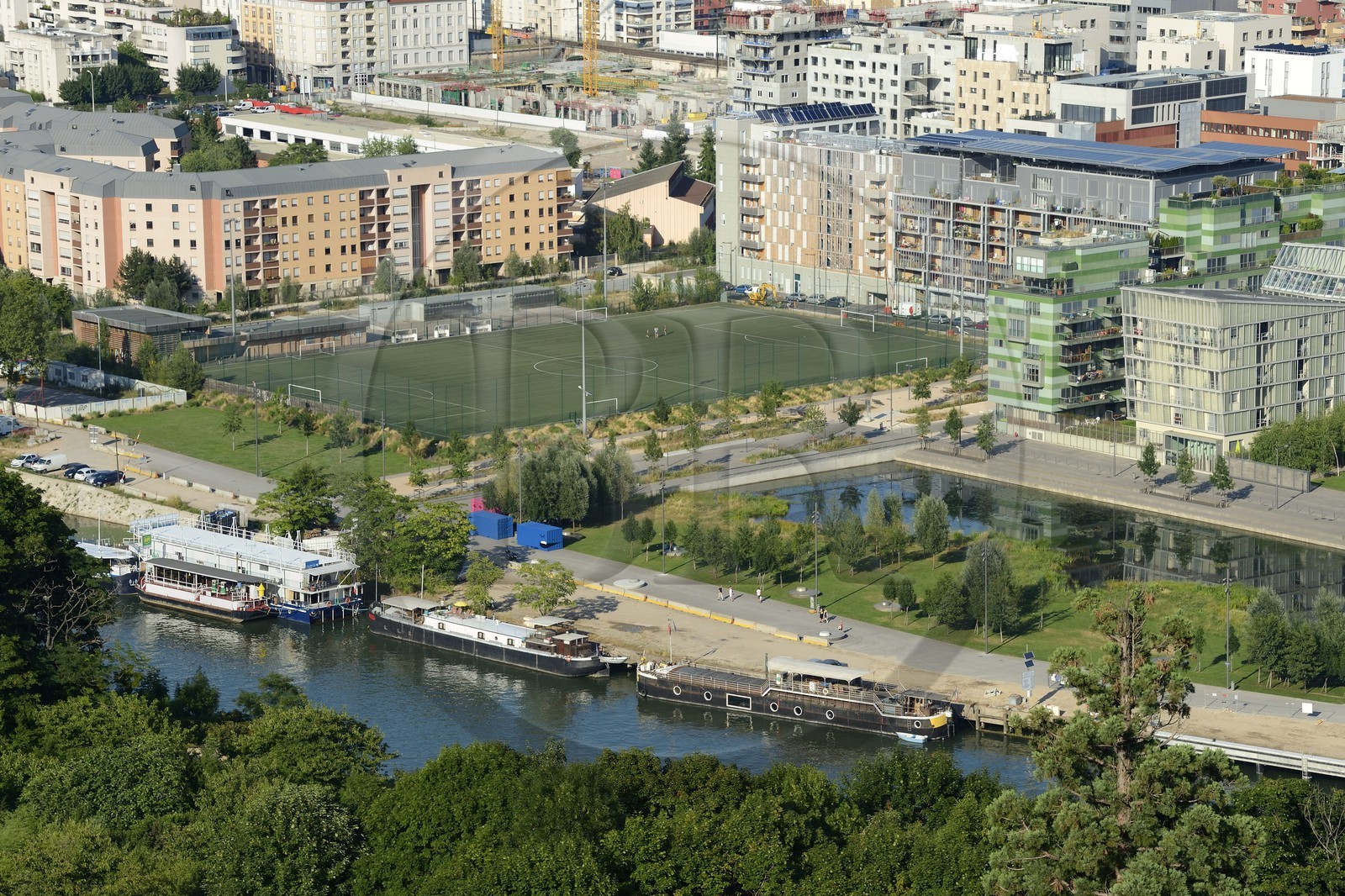 France, Rhône (69), Lyon, nouveau quartier de La Confluence au sud de la Presqu'île, immeubles d'habitation