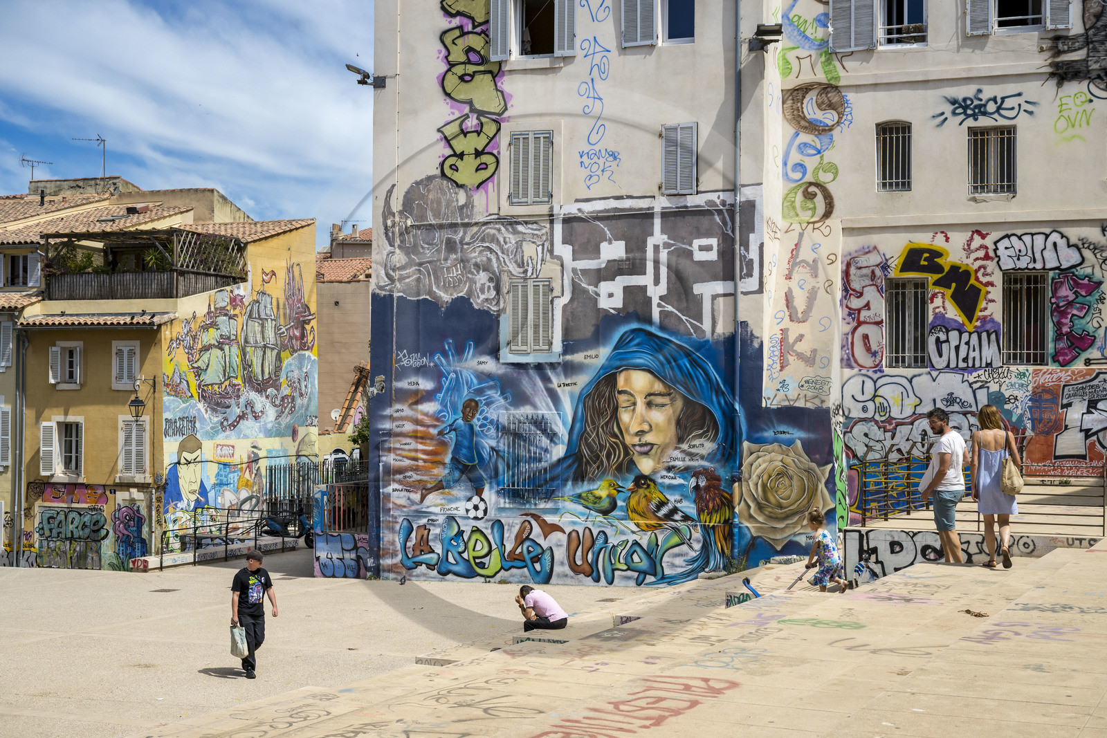 France, Bouches-du-Rhône (13), Marseille, quartier du Panier, peintures murales et graffitis place du Refuge