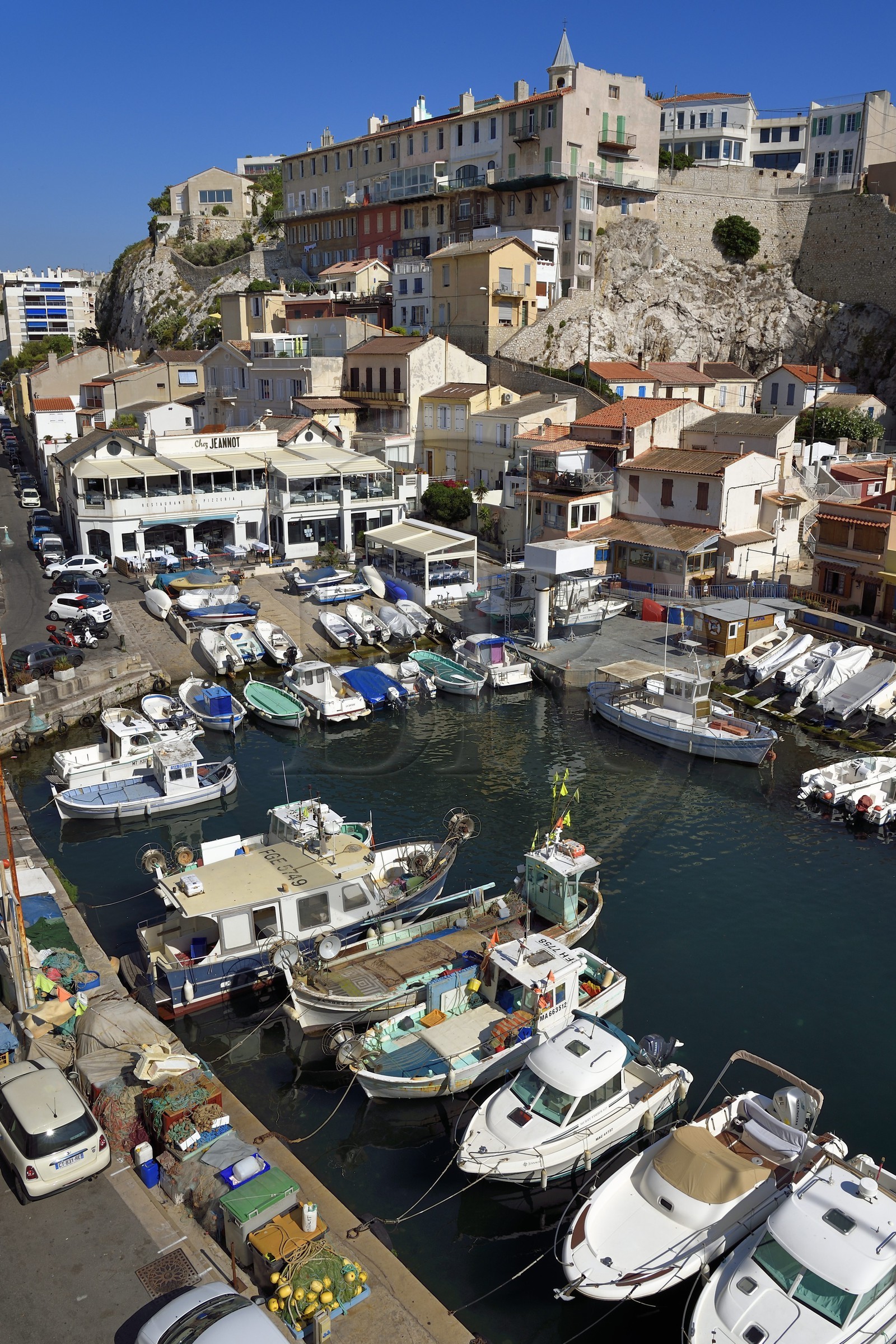 France, Bouches-du-Rhône (13), Marseille, quartier d'Endoume, le Vallon des Auffes, restaurant Chez Jeannot