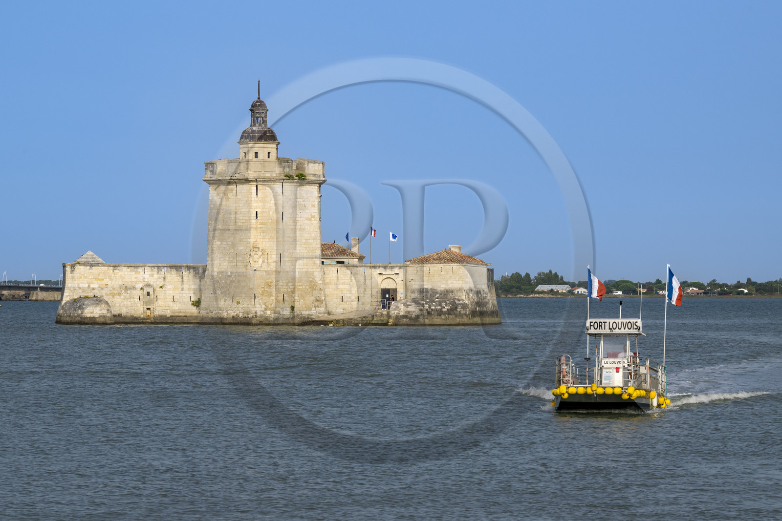 France, Charente Maritime, Bourcefranc le Chapus, Fort Louvois also known locally as Fort Chapus and its connecting barge with the continent