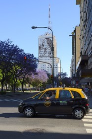 Argentine, Buenos Aires, portrait géant de Eva Peron sur un immeuble de l'avenue 9 de Julio, l'avenue la plus large du monde