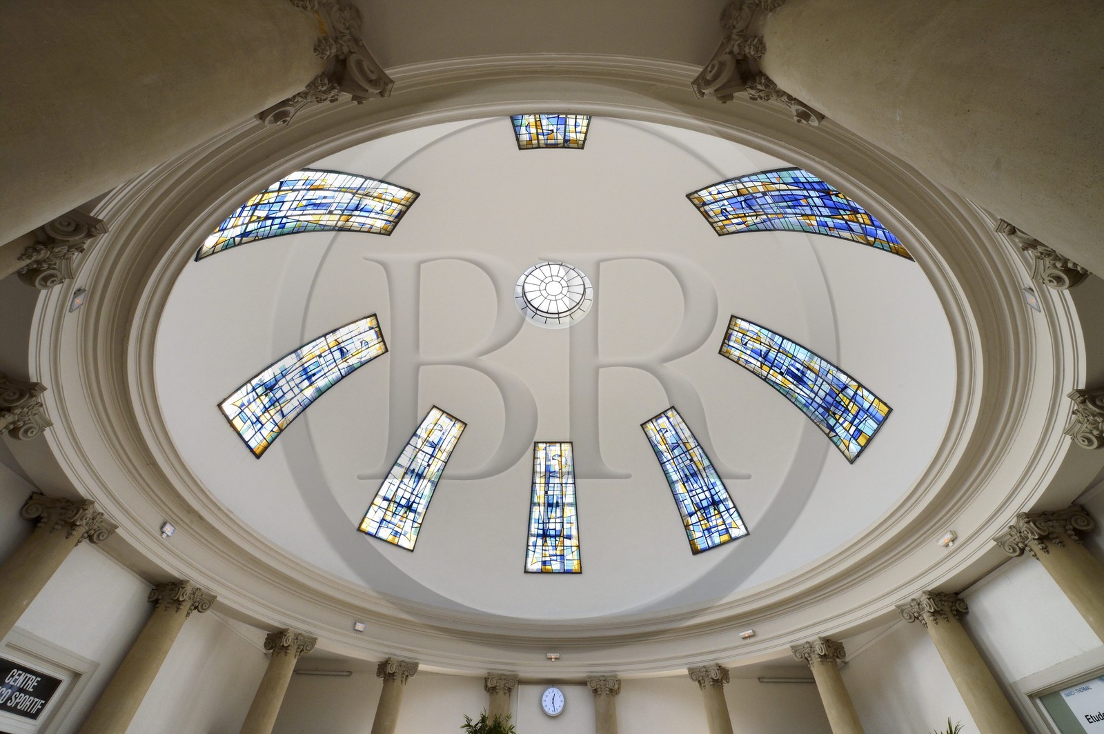 France, Meurthe-et-Moselle (54), Nancy, la piscine ronde de Nancy Thermal, la grande coupole