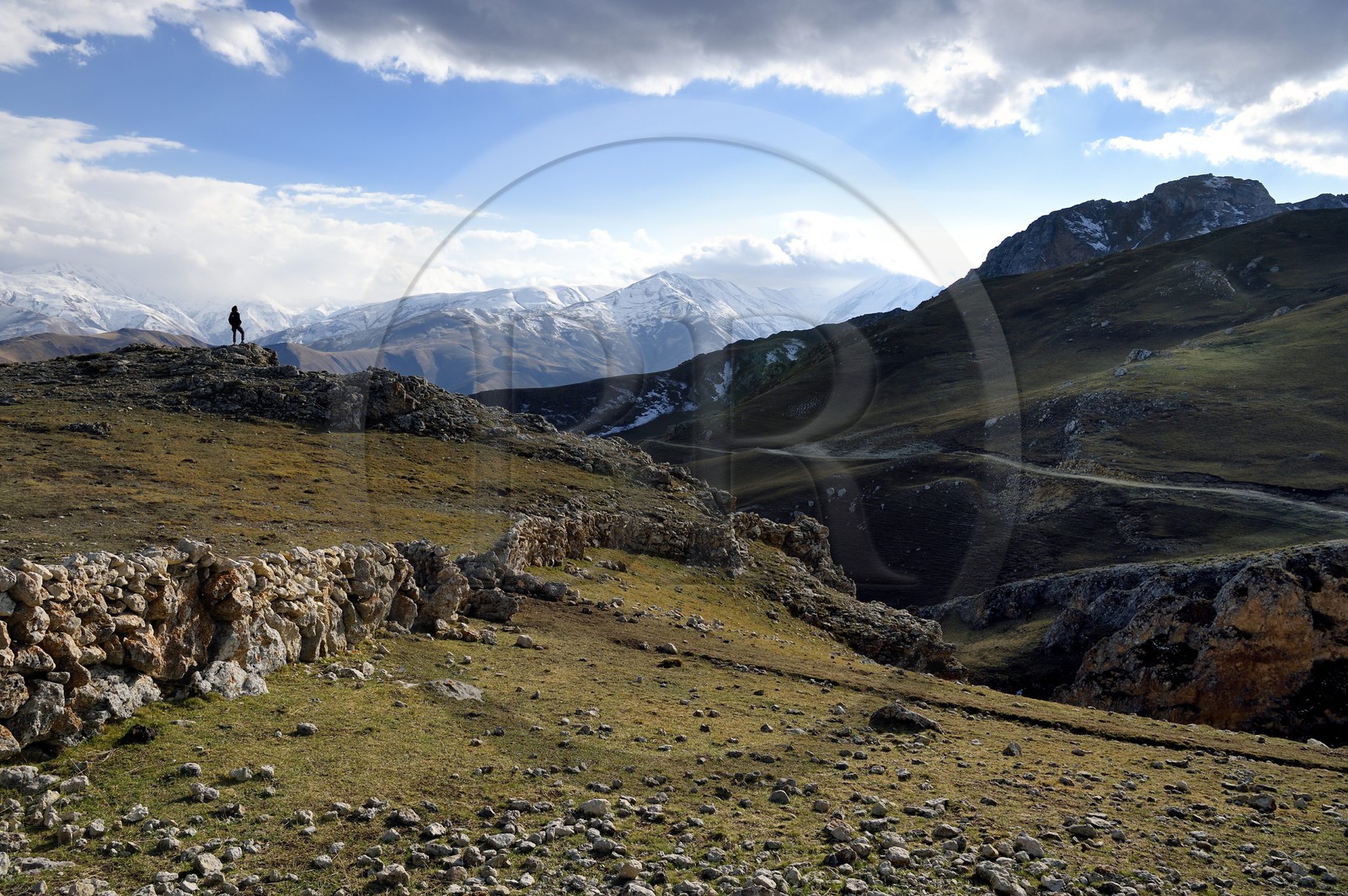 Azerbaïdjan, région de Quba (Guba), chaine de montagne du Grand Caucase, randonnée entre le village de Qalaxudat et de Giriz