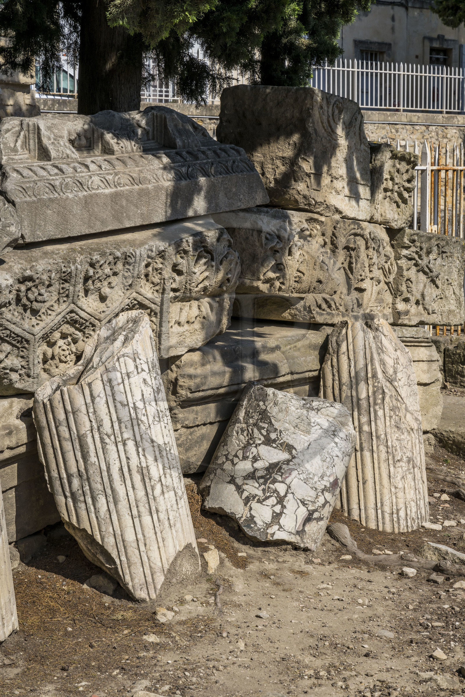 France, Bouches-du-Rhône (13), Arles, le théâtre antique du Ier siècle av. J.-C. classé Patrimoine Mondial de l'UNESCO