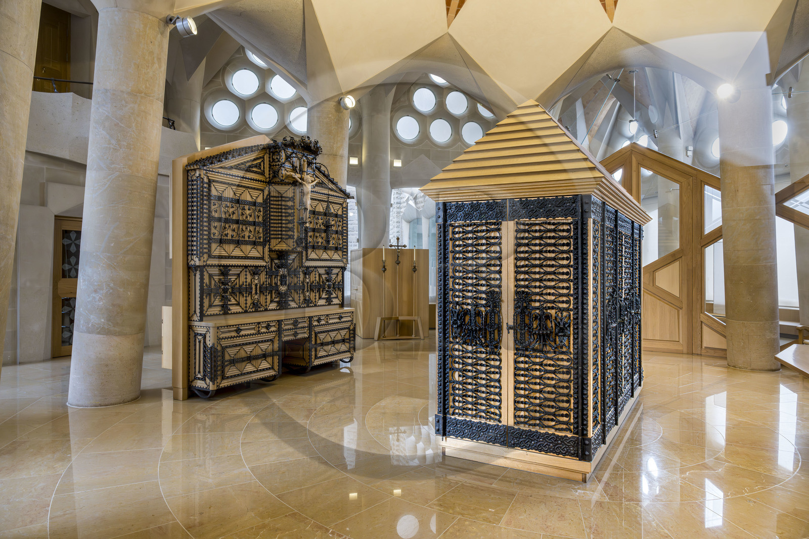 Espagne, Catalogne, Barcelone, quartier de l'Eixample, basilique de la Sagrada Familia de l'architecte du modernisme catalan Antoni Gaudi classée Patrimoine Mondial de l'UNESCO, la sacristie