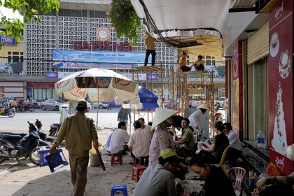 Vietnam, Hanoï, la gare centrale