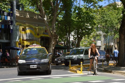 Argentine, Buenos Aires, quartier Palermo, plazoleta Julio Cortaza